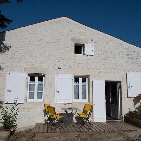 Erable 4-6 Pers, Drap Et Ménage Compris, Les Coteaux De Pilauzin Apartamento *