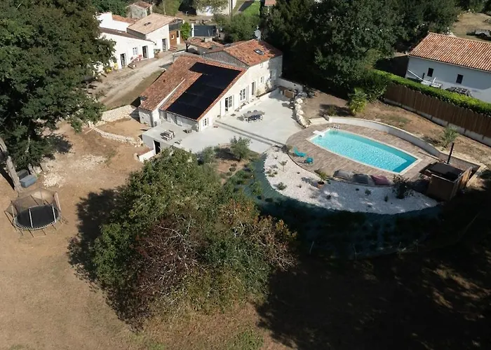 Erable 4-6 Pers, Drap Et Ménage Compris, Les Coteaux De Pilauzin