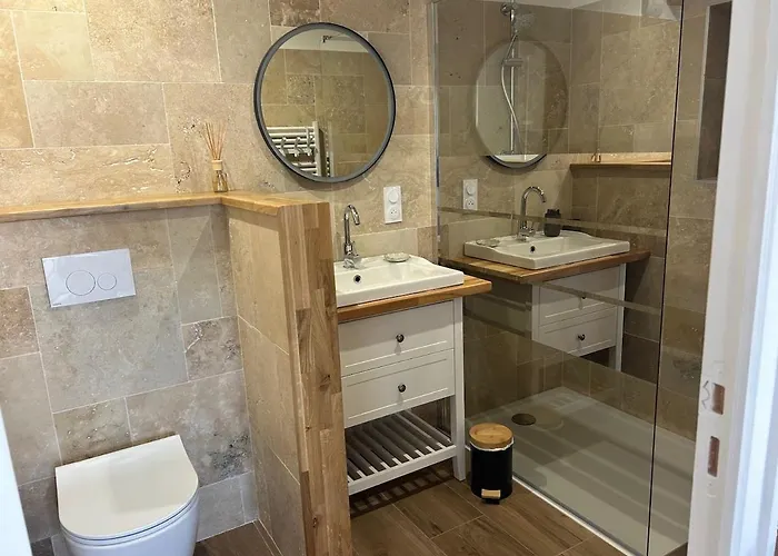 Erable 4-6 Pers, Drap Et Ménage Compris, Les Coteaux De Pilauzin Apartamento