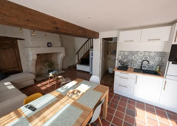 Erable 4-6 Pers, Drap Et Ménage Compris, Les Coteaux De Pilauzin * Saint-Porchaire