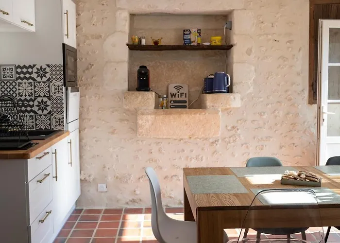 Erable 4-6 Pers, Drap Et Ménage Compris, Les Coteaux De Pilauzin Apartamento